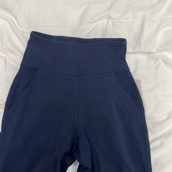 Lululemon Align Jogger - Picture 2 of 4